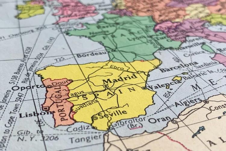 Selon ces scientifiques, le Portugal et l’Espagne sont en train de tourner sur eux-mêmes