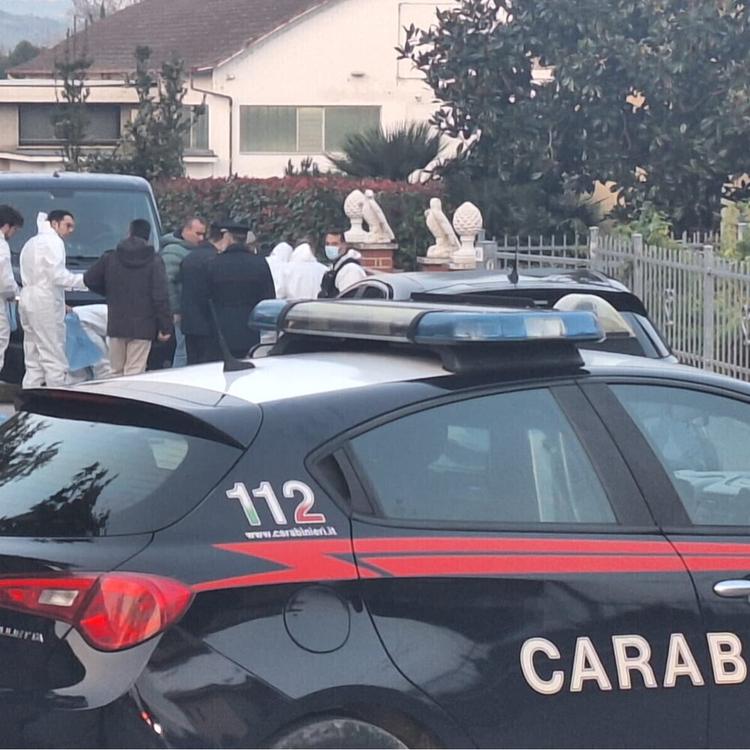 Agguato nel Foggiano, 35enne fucilato mentre era a bordo di uno scooter