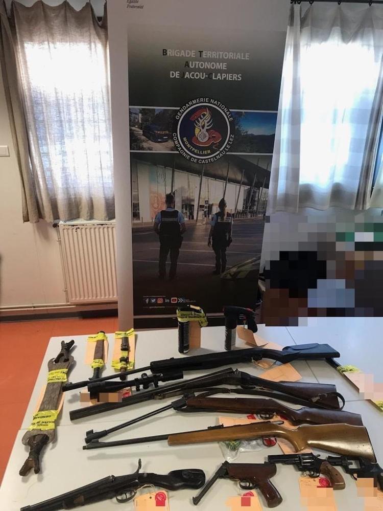 Les armes à feu détenues chez ce couple à Prades-le-Lez