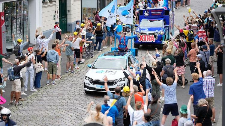 Tour de France 2026&nbsp;: à quelle heure passe la caravane pour la 18e étape entre Voiron et Orcières-Merlette&nbsp;?
