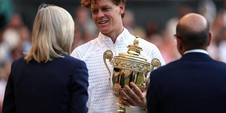 Il Re d'Inghilterra è Italiano: bis di Jannik Sinner sul trono di Wimbledon!