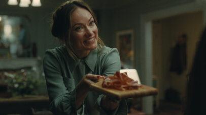 ‘A Geração Z está salvando a experiência nos cinemas’, diz Olivia Wilde, de ‘O Convite’