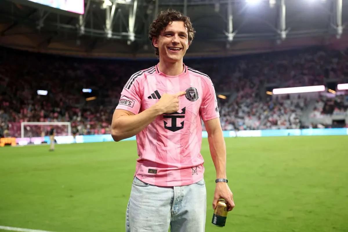 Spider-Man en el campo: Tom Holland se viste del Inter Miami y conquista a sus fans