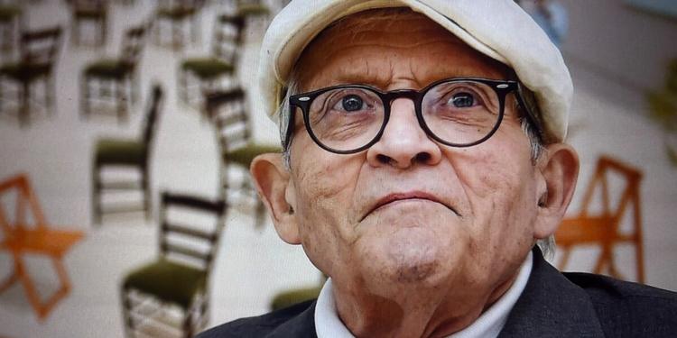 Addio a David Hockney, il pittore che ha dipinto la luce e i colori del Novecento