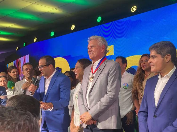Questionado sobre apoio a presidenciáveis, ACM Neto diz respeitar aliados e que estará com Ronaldo Caiado: 'É a minha posição'