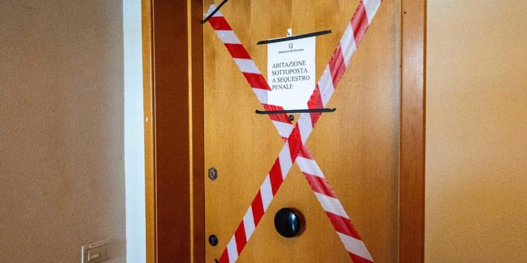 La 50enne Samanta Zironi trovata uccisa in casa: arrestato il marito a Ferrara