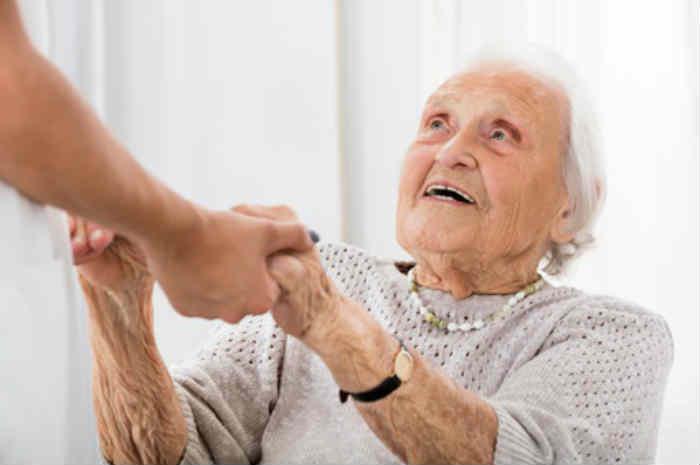 Invecchiamento, Istat: nel 2050 un italiano su tre over 65