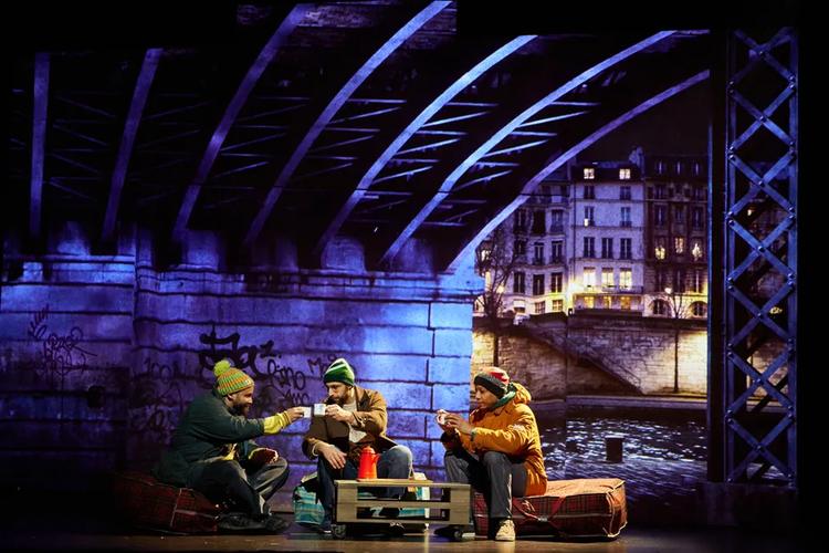 Passeport : la pièce de théâtre annulée par le RN reprogrammée par une mairie socialiste du Nord