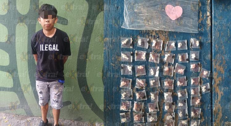 Cae motociclista con 50 dosis de droga tras persecución en Cuautla