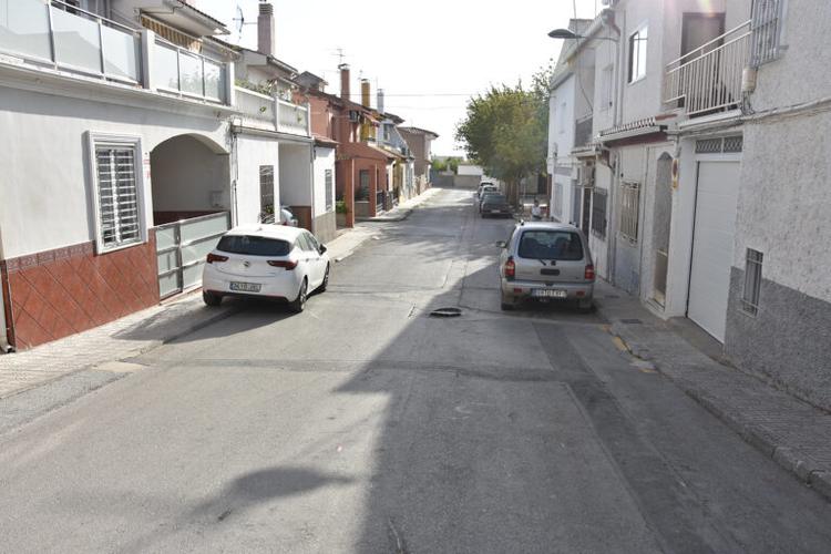 El Ayuntamiento destina los 402.141 euros del PFEA ordinario a la mejora integral de las calles del barrio de Las Conchas, donde trabajarán 152 personas