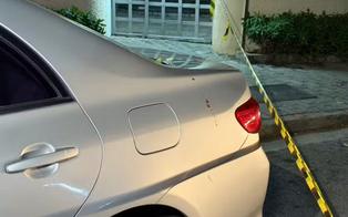 Motorista é baleado durante tentativa de roubo dentro do carro na Vila Madalena, em SP