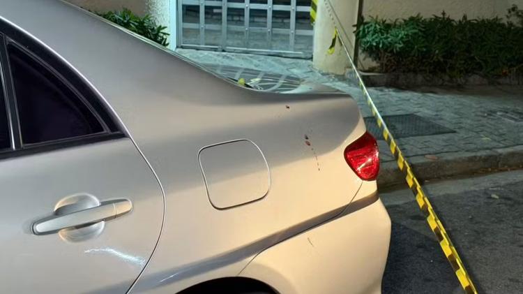 Motorista é baleado durante tentativa de roubo dentro do carro na Vila Madalena, em SP