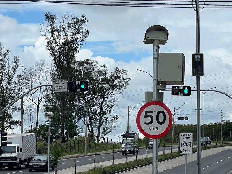 Oito a cada dez mortes no trânsito em Campinas são motivadas por excesso de velocidade ou dirigir alcoolizado
