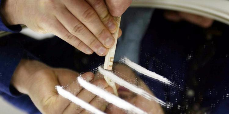 Ok della Camera al ddl: domiciliari per detenuti tossicodipendenti o alcoldipendenti, è legge