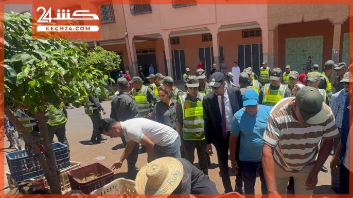 بالڤيديو.. السلطة المحلية تتخلص من العشوائيات بمنطقة بوعكاز بمراكش