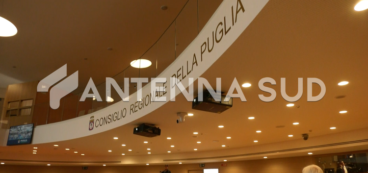 Puglia, 35 milioni dal Consiglio regionale per il deficit della sanità