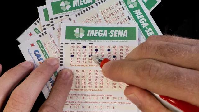 Mega-Sena acumula e próximo concurso deve pagar R$ 50 milhões