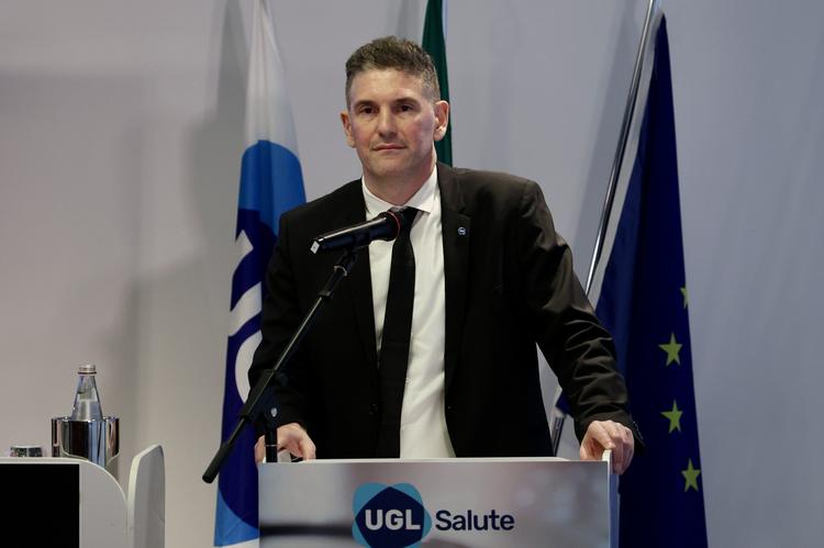 Sanità, UGL: “Basta scorciatoie sui titoli esteri, servono controlli rigorosi”