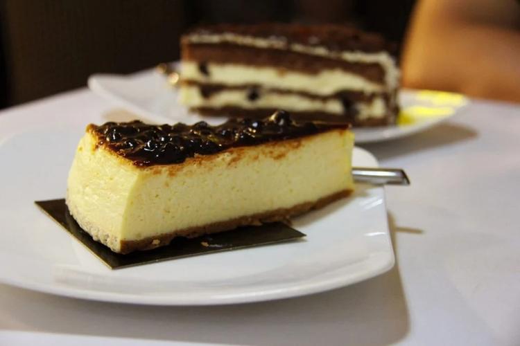 The First Ever Cheesecake Was Served in Ancient Greece
