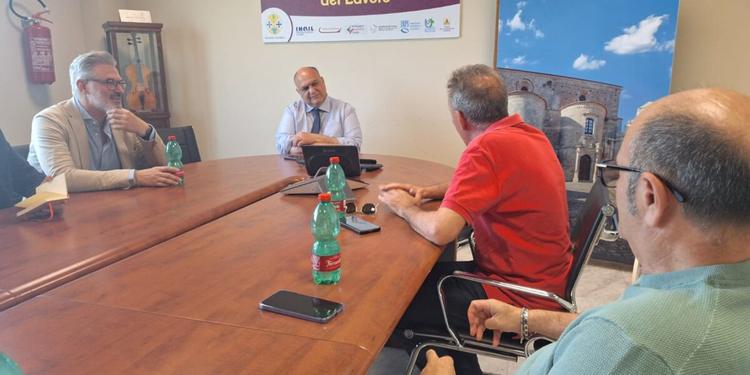 Vertenza ex LSU/LPU Calabria, passi avanti a Catanzaro: a settembre il primo tavolo tra Regione e ministero