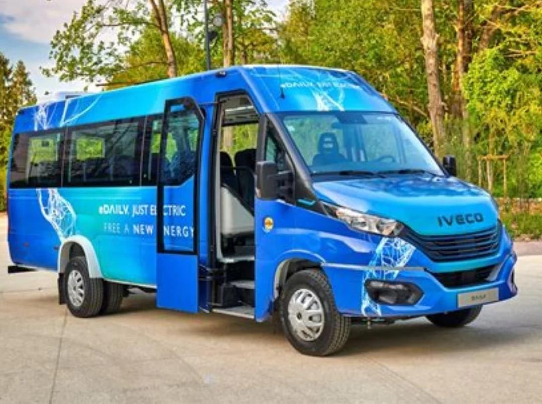 Montecorice, scuolabus elettrico da 280 mila euro fermo da due anni