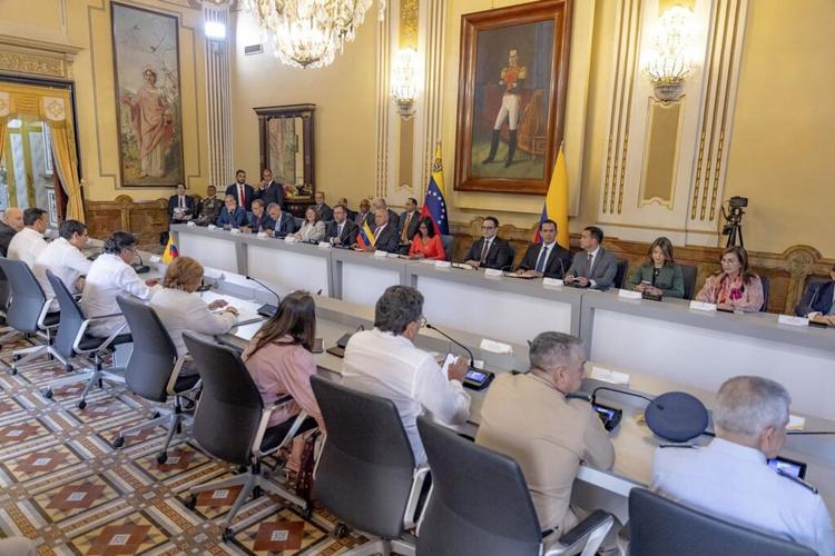 Meeting between the Colombian and Venezuelan governments in Caracas, April 2026.