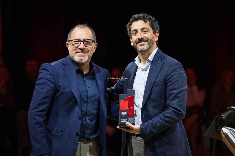 LA KOVE 450 RALLY, ELEGIDA MEJOR MOTO OFF-ROAD EN LOS MOTOR AWARDS 2026