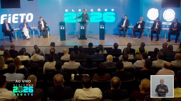 Em debate com clima ameno, candidatos ao governo do TO prometem concursos públicos e medidas para empresários