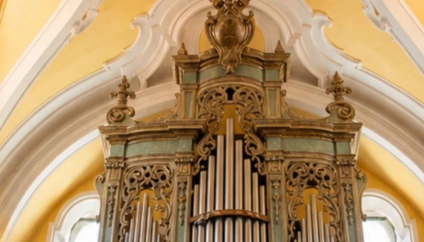 Altavilla silentina riscopre la voce del suo organo storico del Settecento