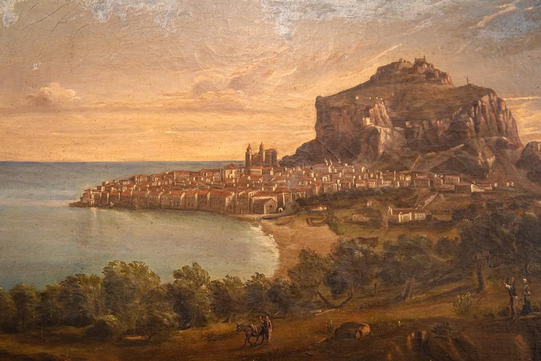 Uno sguardo su com’era Cefalù, ancora oggi riconoscibile nel suo fascino. ✨ L’opera si intitola "Alba a Cefalù" (o "Vist...