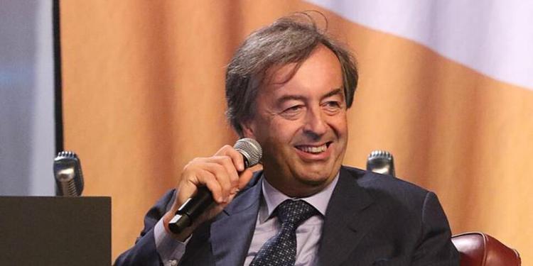 «La morte di Anna Rosa si poteva evitare. Basta bugie sui vaccini». Burioni all’attacco: «È un pericolo che non possiamo ignorare»