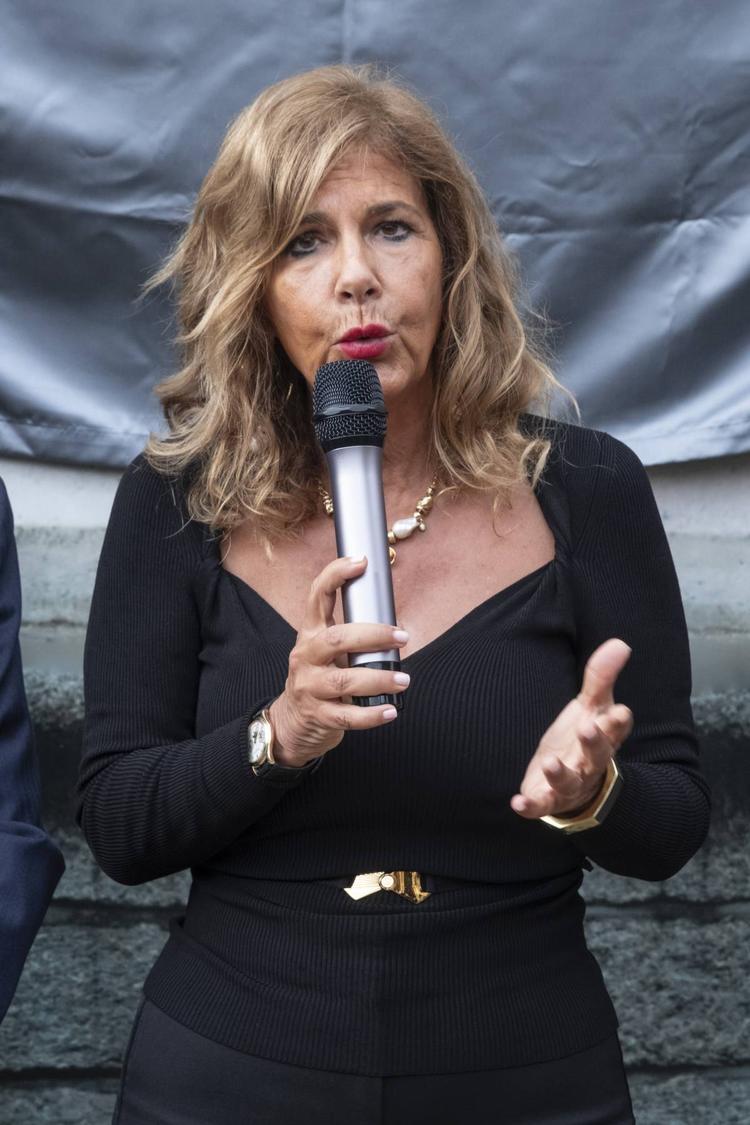 Ilva, Taranto perde tempo. Marcegaglia va in Francia