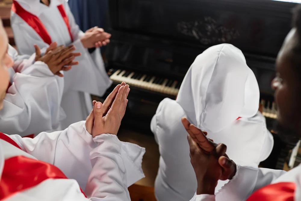Musica e grande ritmo a Sapri: il 31 luglio il concerto “The Angel Voices in Gospel” con l’ospite speciale Gianluca Sambataro