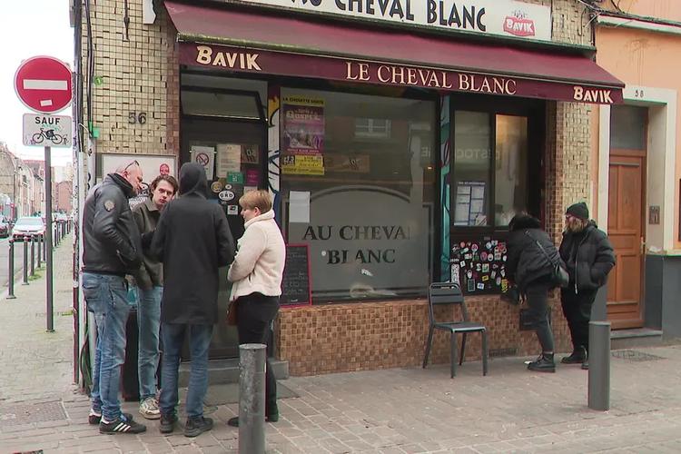 "C'est reparti pour un tour !" : ce bar emblématique évite la liquidation judiciaire, il est officiellement tiré d'affaire