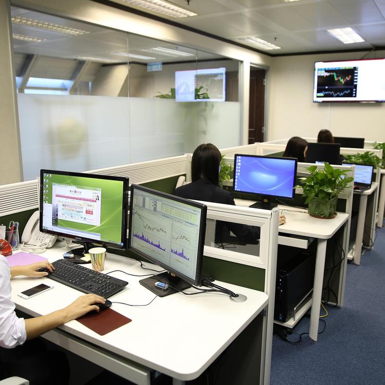 5N War-Room: I Secretly Applied and Got the Job