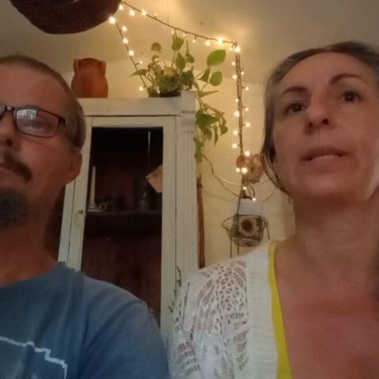 Famiglia nel bosco, l'appello di Catherine e Nathan: "La salute dei nostri figli è in grav...