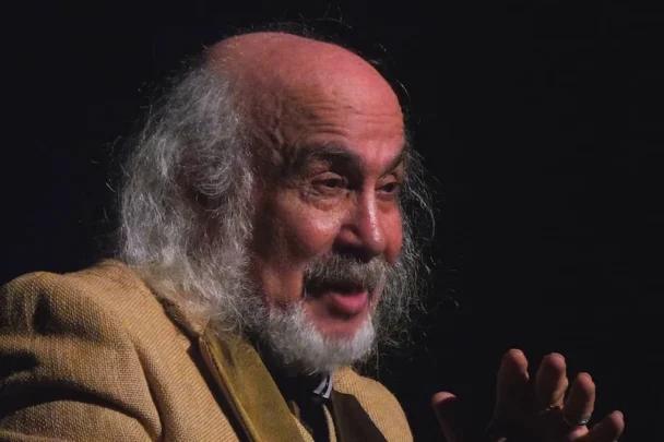 رحيل رائد المسرح المغربي “نبيل لحلو”