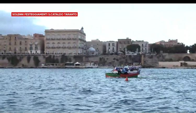Palio di Taranto, Tre Cararre-Battisti si aggiudica la prima manche