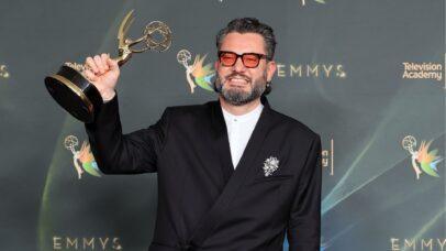 Brasileiro Miguel Gandelman ganha Emmy pela direção musical do show de Bad Bunny no Super Bowl