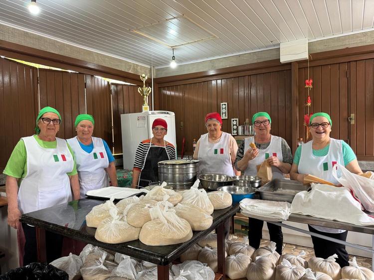 Clube de Mães As Milanesas te espera neste sábado com ‘El Di Del Pan e Dei Grostoli’