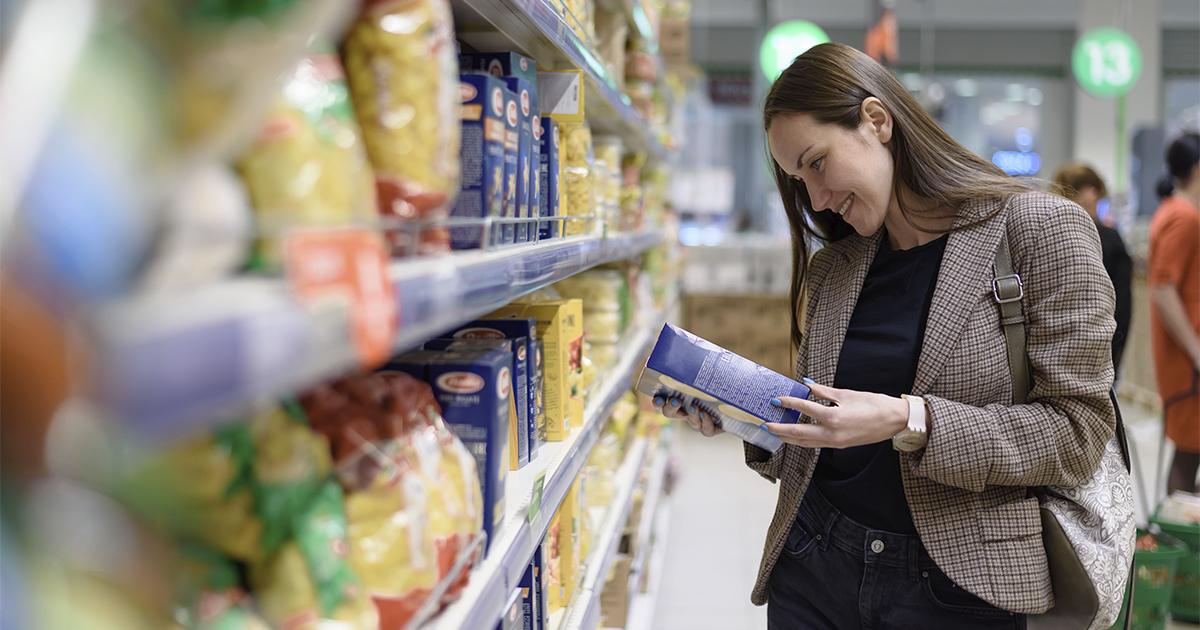 Seis a cada dez brasileiros priorizam produtos de cooperativas na hora da compra