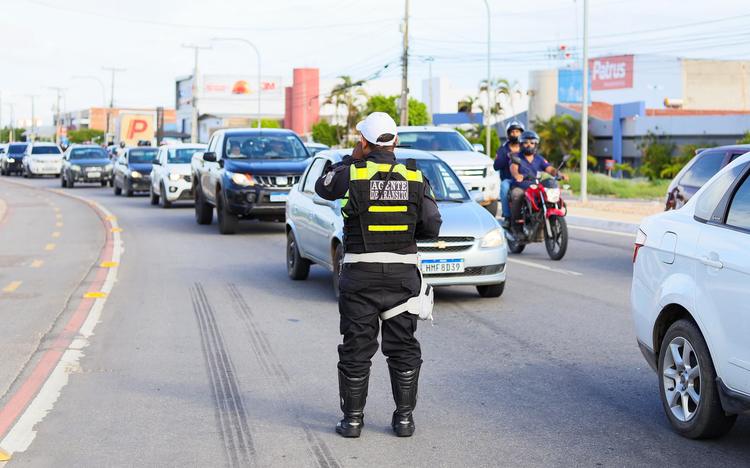 AMMPLA alerta para aumento no trânsito em Petrolina e na Ponte Presidente Dutra; veja horários
