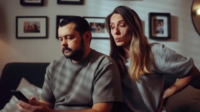 É assim que cada signo do zodíaco reage quando fica com ciúmes