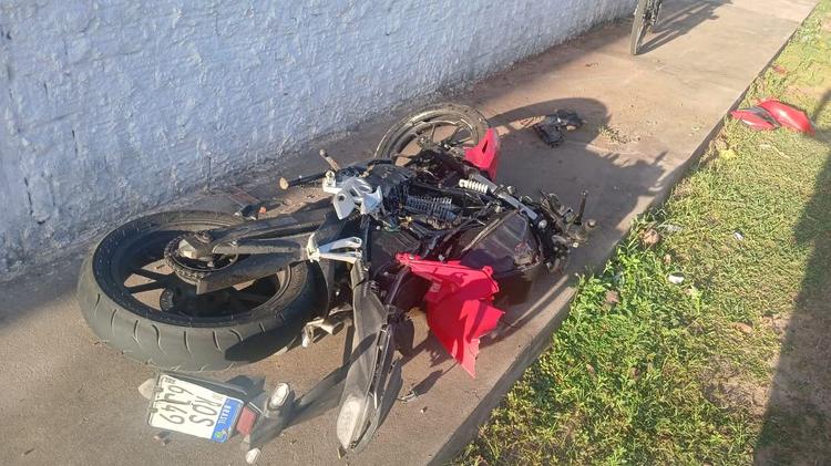 Motociclista fica gravemente ferido após colisão com carro na Estrada da Raposa, na Grande São Luís