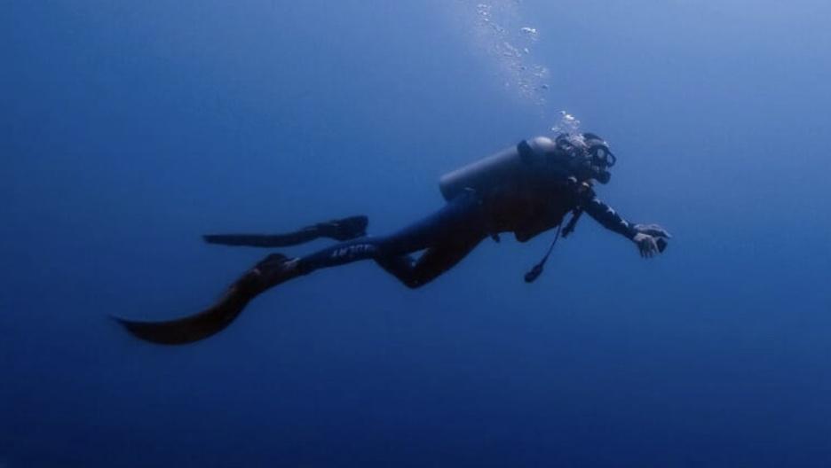 Tragedia a Massa Lubrense, sub accusa un malore sott’acqua: 54enne in pericolo di vita