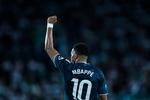 Un día de Oro para Mbappé