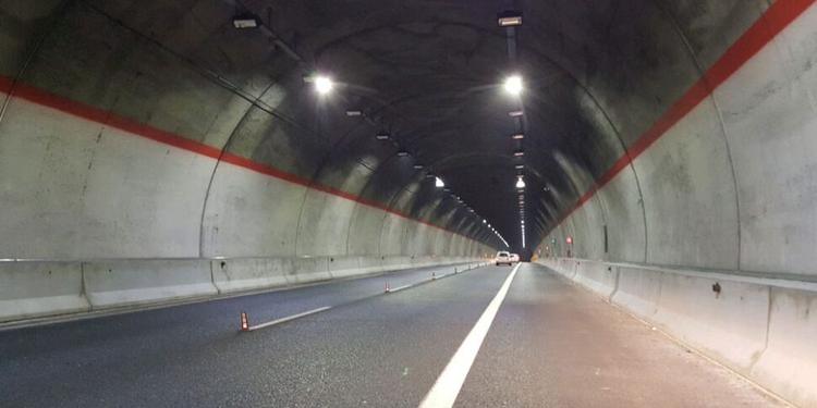 Tamponamento in galleria sull'A19: traffico in coda in Sicilia