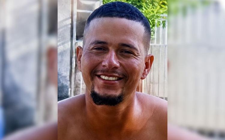 Jovem morre após ser baleado por policiais durante tentativa de abordagem