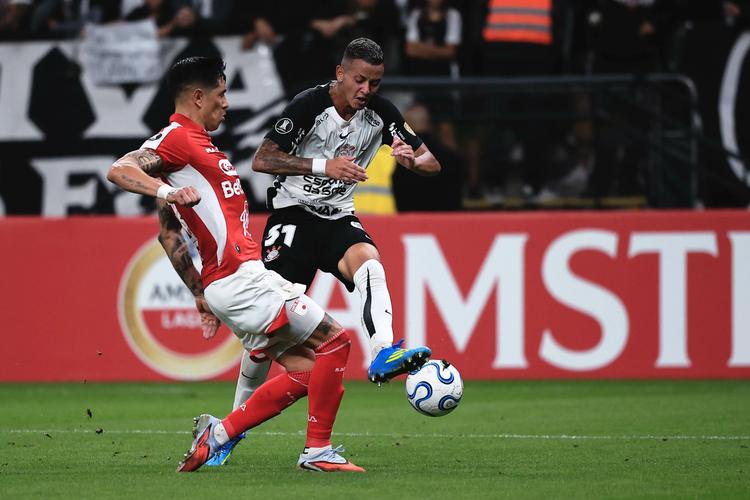Corinthians venceu o Santa Fe pela Libertadores, na Neo Química Arena. Foto: Ettore Chiereguini/AGIF