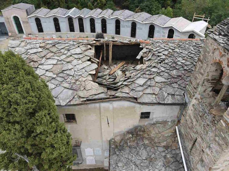 rocca canavese crollo copertura in lose della chiesa